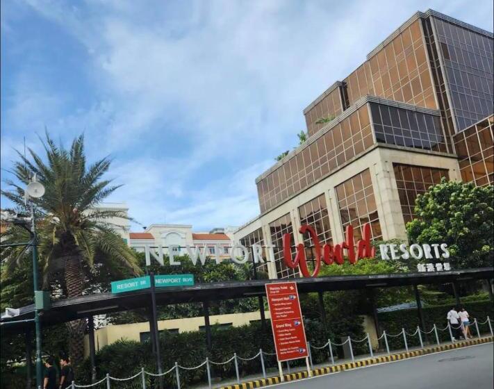 استودیو استاندارد با بالکن, Studio Unit 10 Mins Walk To Naia Terminal 3