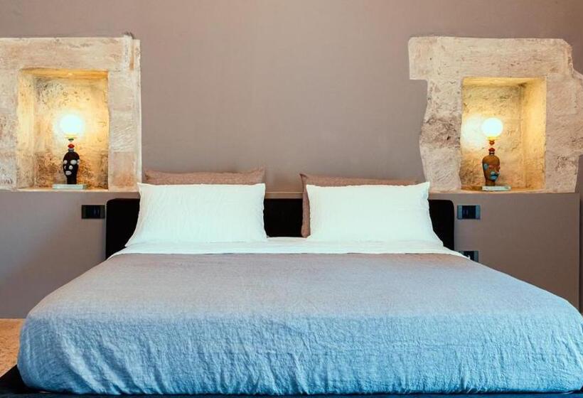 标准间带漩涡浴缸, Ricci Rooms   Terrace Deluxe Suite Con Idromassaggio, By Salentoaffitti