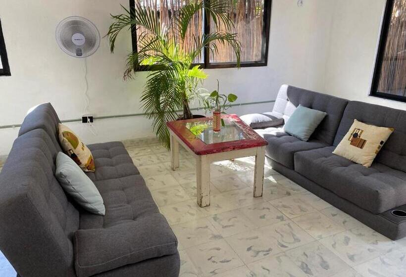 Standard Tent, Aventura Maya Hostal Y Camping   Holbox