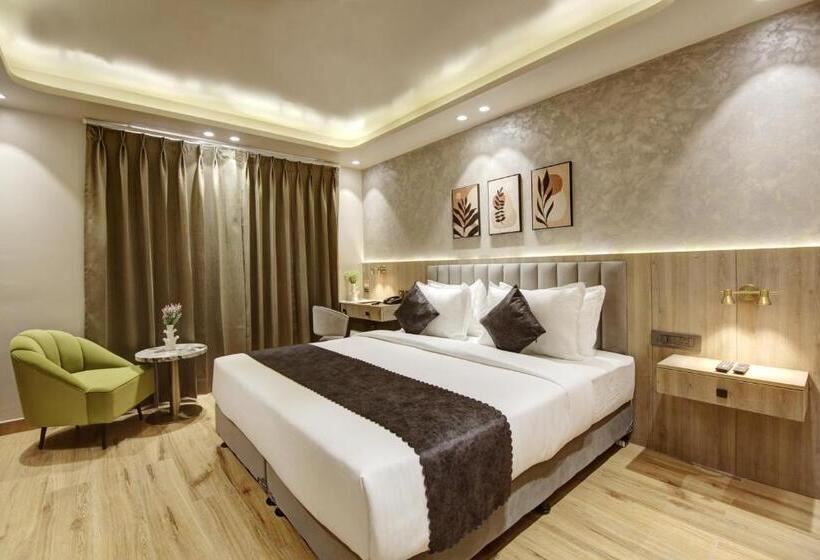 Номер Deluxe с Балконом, Saltstayz Sage   Near Golf Course Road