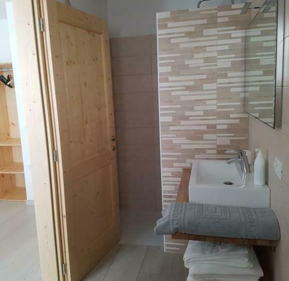 이코노미 룸, B&b Nido Delle Aquile