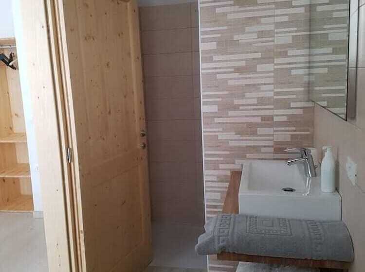 패밀리 룸, B&b Nido Delle Aquile