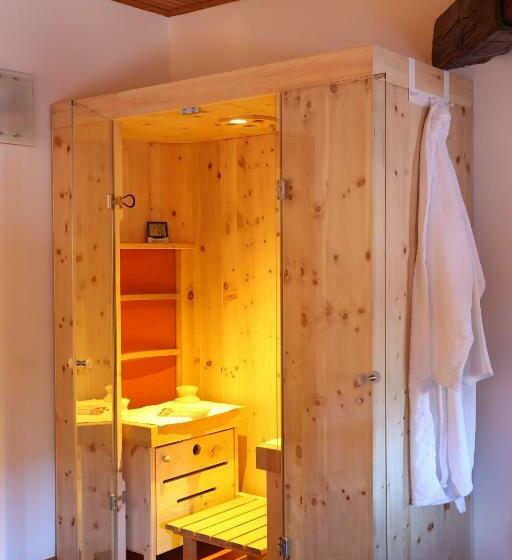 주니어 스위트, Albergo Due Spade