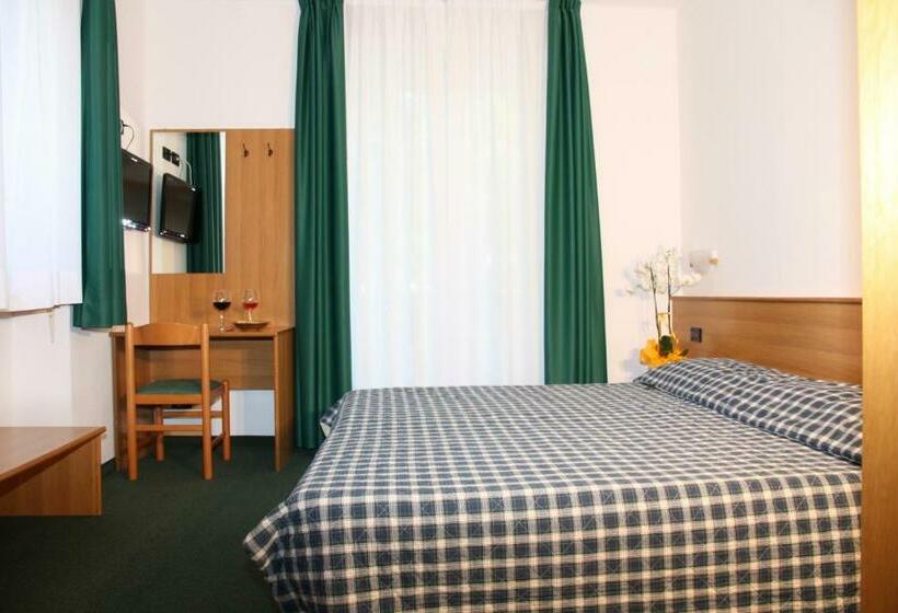 Номер Стандарт, Albergo Miramonti