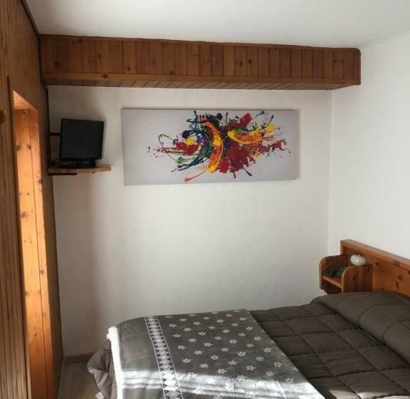 エコノミールーム, Chalet Joli