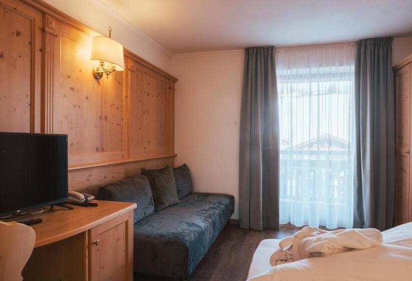 Номер Economy, Parkhotel Holzerhof