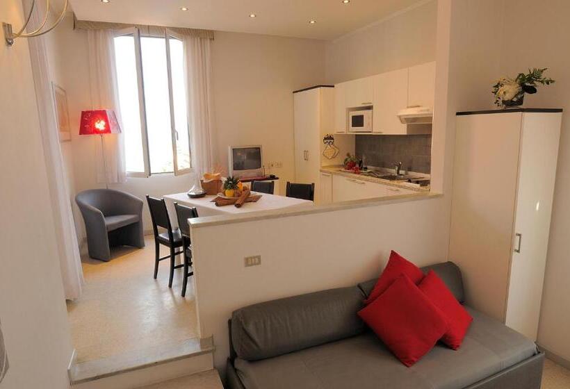 Апартаменты 1 Спальня Вид на Море, Residence Le Terrazze