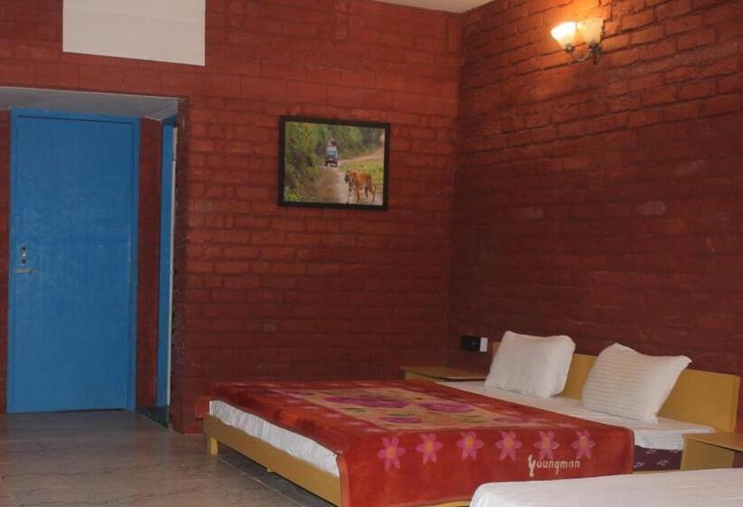 스탠다드 룸, Corbett Safari Room & Adventure