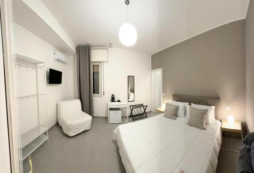 اتاق لوکس چهار تخته, 4th Floor Caserta