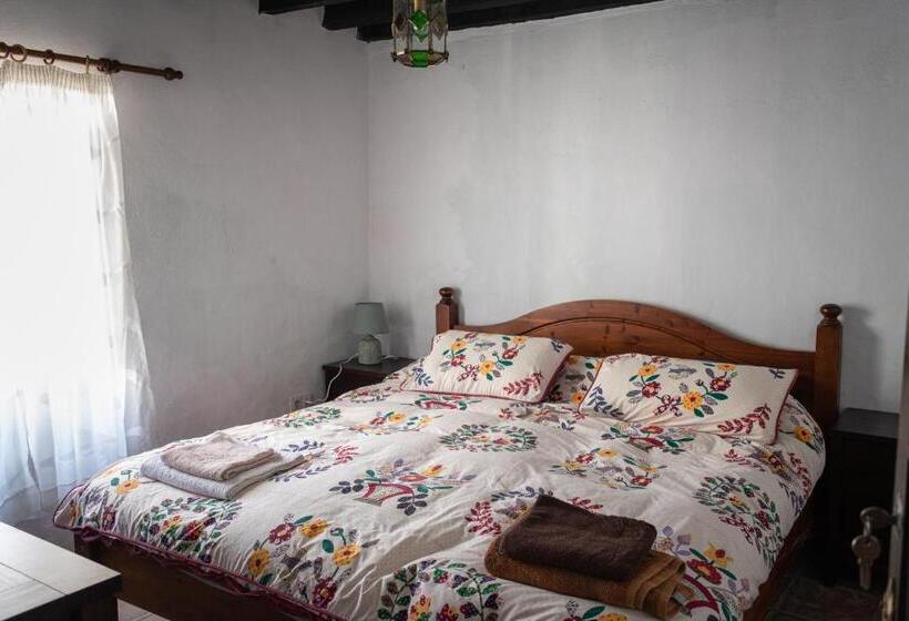 バス共有のスタンダードルーム, Casa Rural Los Sentidos Jimena