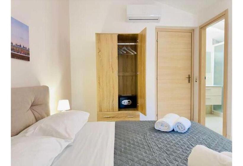 标准间, Unique Rooms In Centro Città Bagno Privato E Climatizzatore
