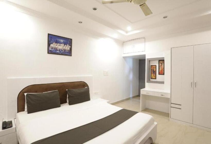 Номер Стандарт, Hi5 Stay Near Care Hospital By Morservices