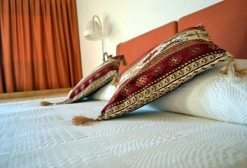 庭の見えるスタンダードトリプルルーム, B&b La Betulla