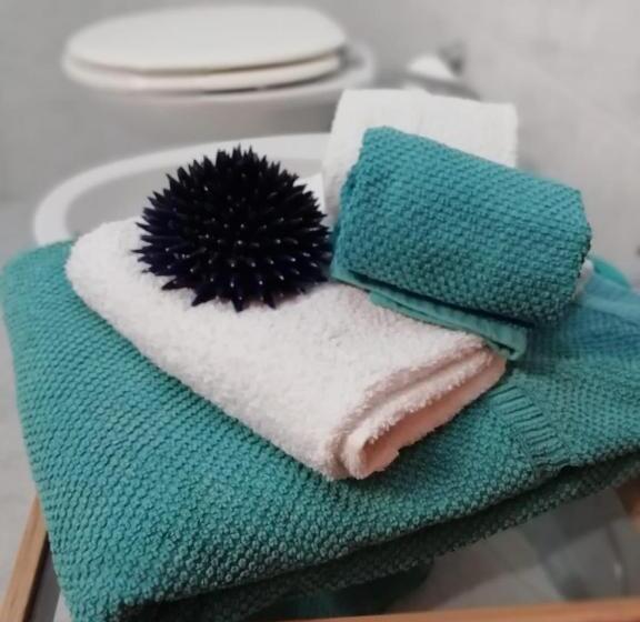 غرفة سوبيريور مطلّة علي البحر, Calabattaglia