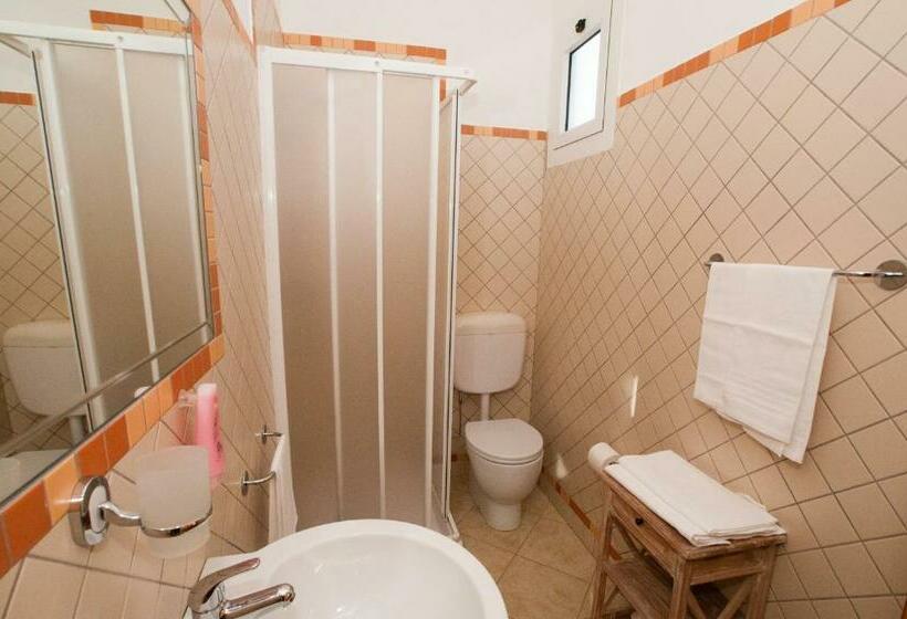 سوئیت خانواده 2 خوابه, Kaly