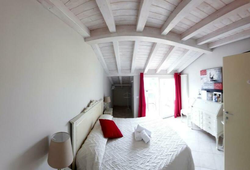 Номер Стандарт Вид на Озеро, Le Rêve   Lake View Rooms