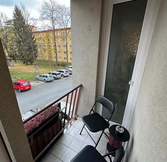 اتاق استاندارد سه نفره, Morava 311 Uherské Hradiště šafaříkova 855