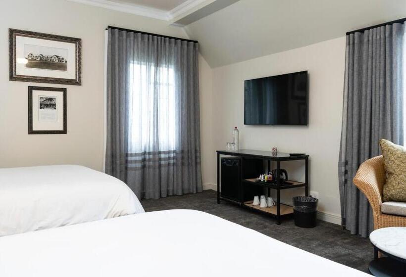 스탠다드 룸 더블 침대 2개, Anew Hotel Hilton Pietermaritzburg
