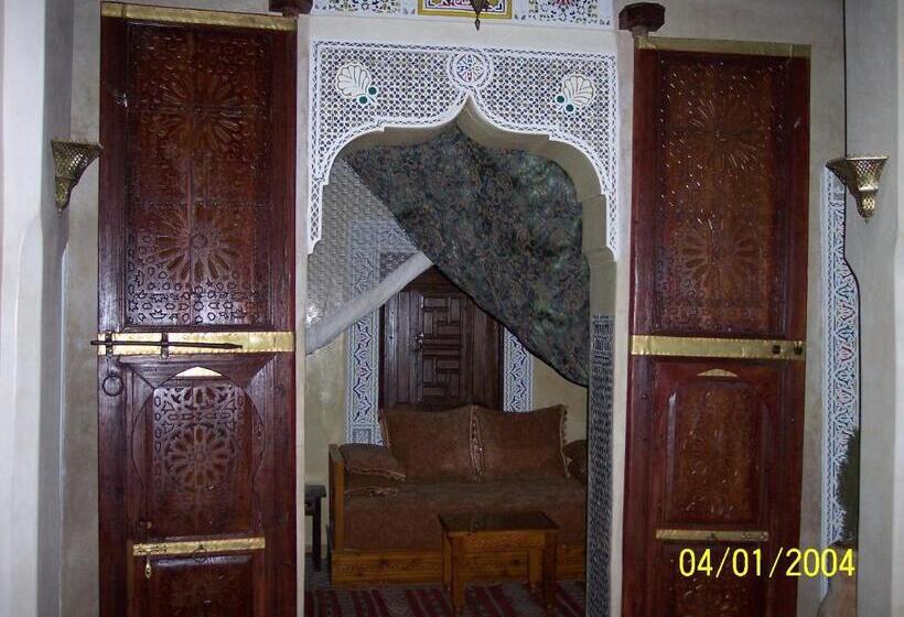 수피리어 룸, Riad Benchekroun
