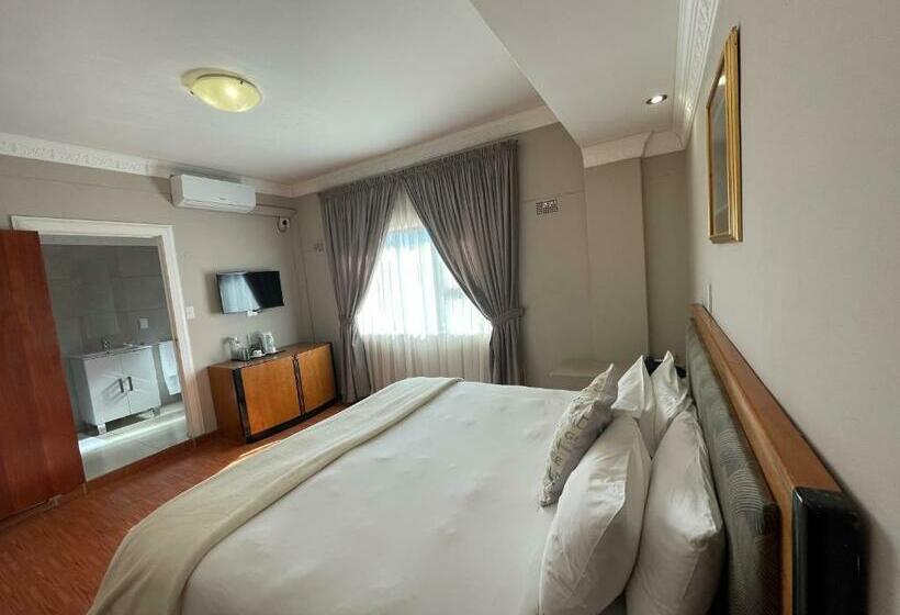 Номер Superior Кровать Кинг, Ngwenya Hotel & Conference Centre