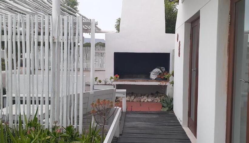 Апартаменты 1 Спальня, Paters Haven Self Catering And B&b
