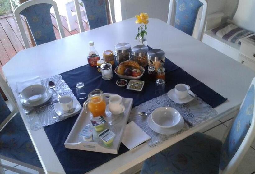 Номер Стандарт, Paters Haven Self Catering And B&b