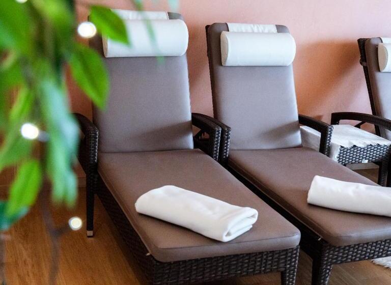 Standard Yhden Hengen Huone, Garni Franca B&b