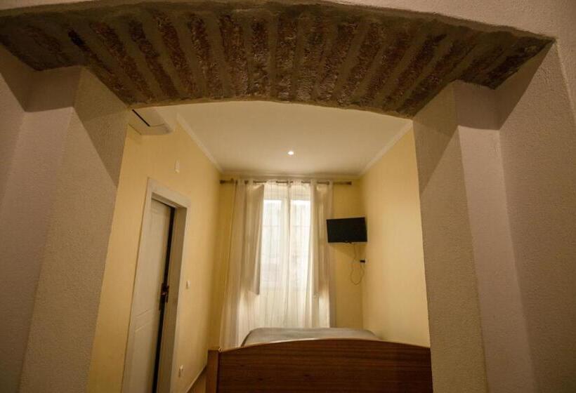 Номер Стандарт, Hospedaria Santa Maria