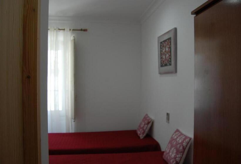Номер Стандарт, Hospedaria Santa Maria
