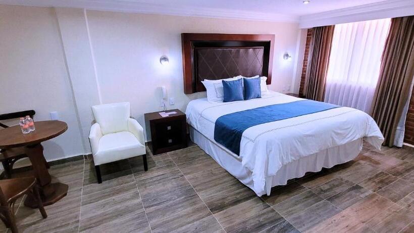 Standardzimmer Kingsize Bett, Tierras Blancas