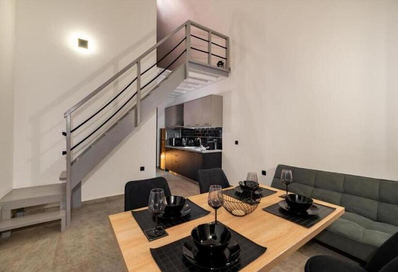 جناح عائلي, Ambiente Luxury Suites