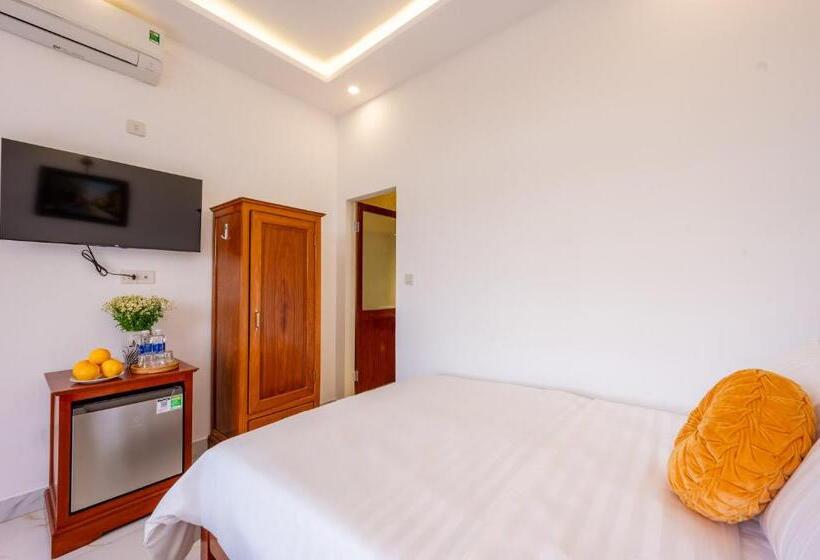 اتاق خانوادگی, Golden Sun Hotel Hoi An