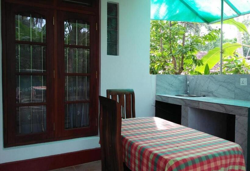 اتاق عادی, Ananda Villa Bentota