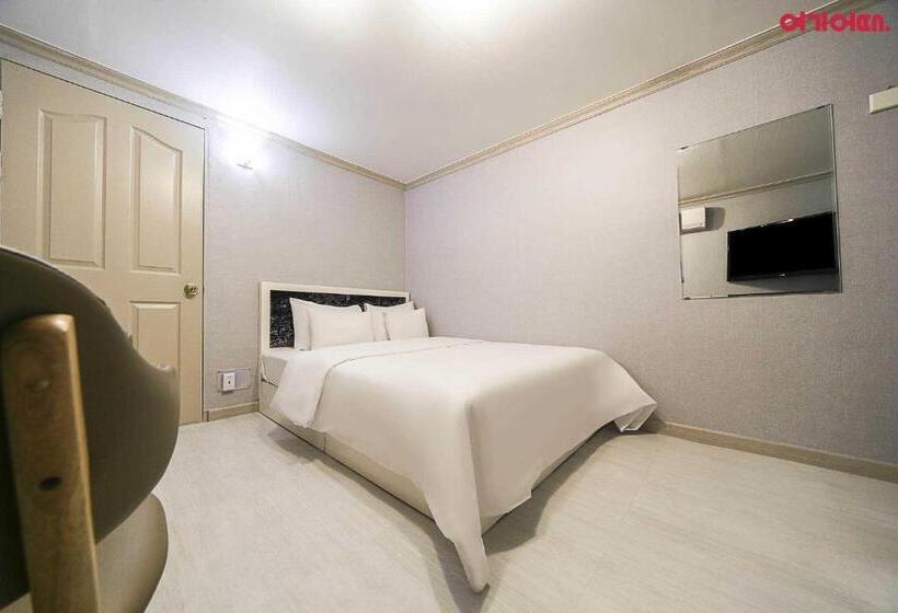 Номер Стандарт, Goodstay Grand Motel Chuncheon