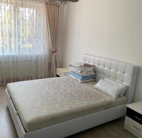 침실 1개 아파트, Motel