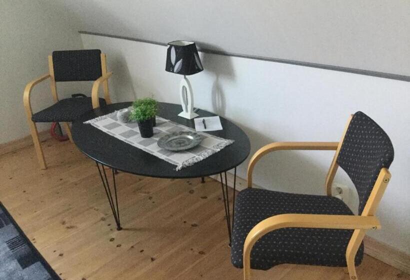 سوییت جونیور لوکس, B&b Hannåsa Gård