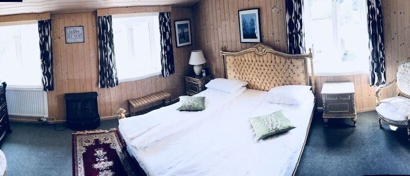 Номер Стандарт Вид на Горы, Eidfjord Gjestgiveri