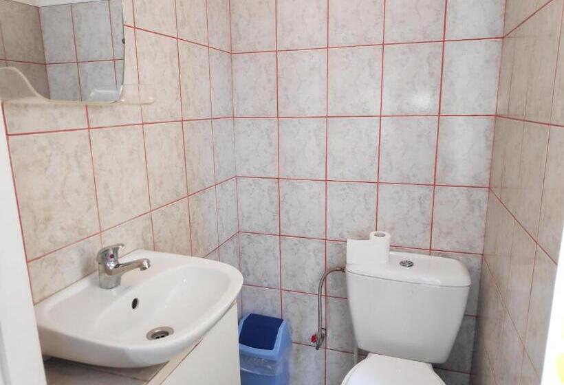 1 Yatak Odalı Daire, Elīna