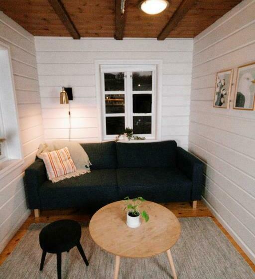 带1个卧室的带海景的公寓, Lødingen Brygge