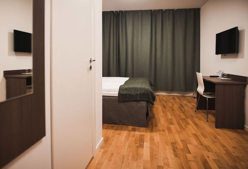 Номер Стандарт, Stay Xtra Hotel Kista
