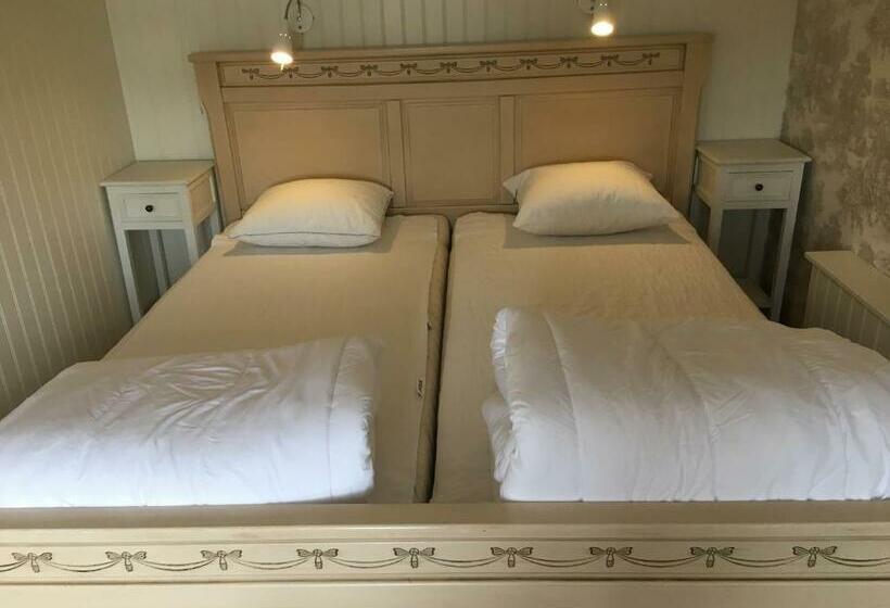 Апартаменты Superior 2 Спальни, Augustas Bed & Breakfast