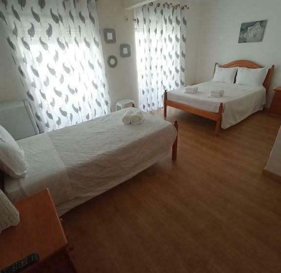 Семейный Номер, Residencia Salva Vidas
