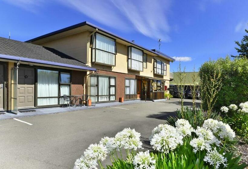 شقة غرفتين, Classique Lodge Motel