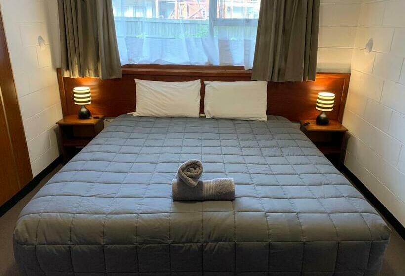 آپارتمان 2 خوابه, Cumberland Motel