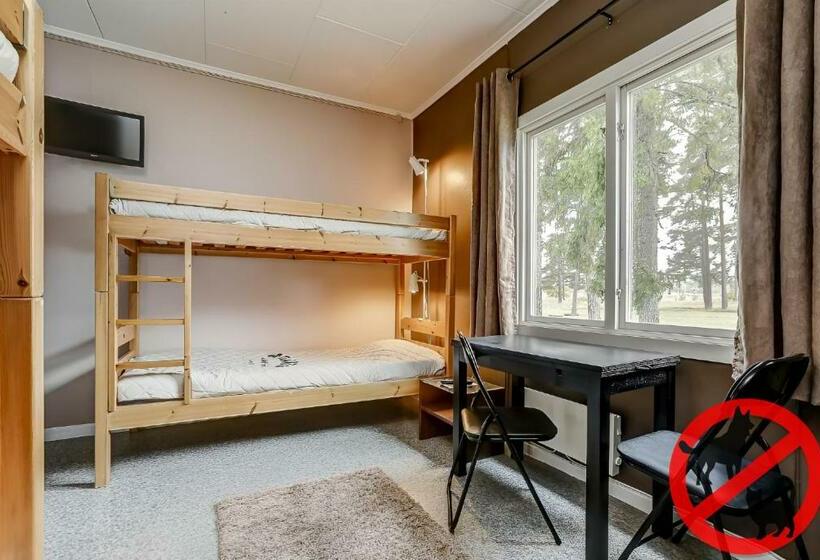 家庭间, Stf Hostel Lärbro/grannen