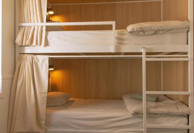 스탠다드 룸, The Lighthouse Hostel