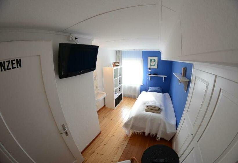 标准单人间共用浴室, Bnb Haus Weibel