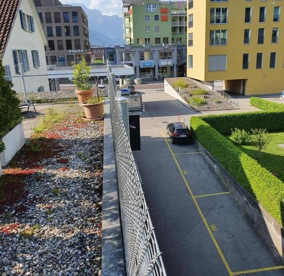 带共用浴室的标准房间, Bnb Haus Weibel