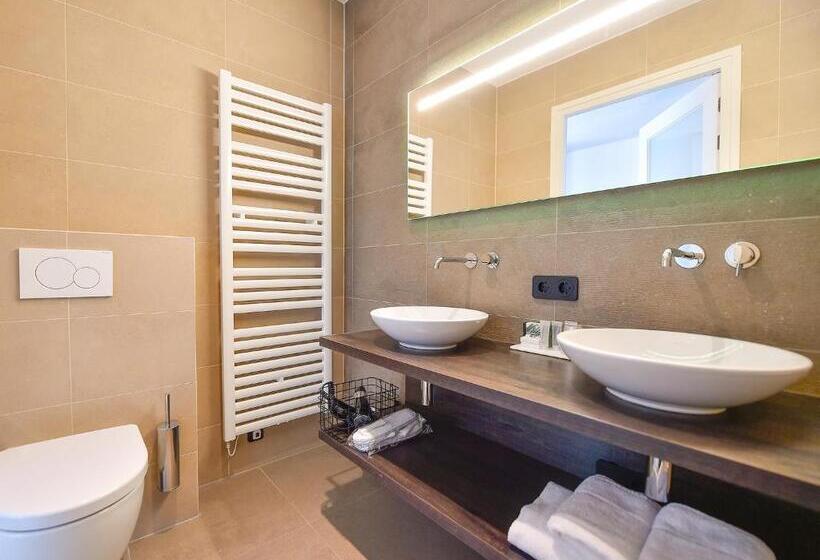 Семейный Номер, Brasserie Hotel Antje Van De Statie