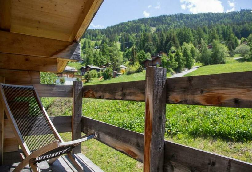 Люкс Дюплекс, Hameau Les Clèves